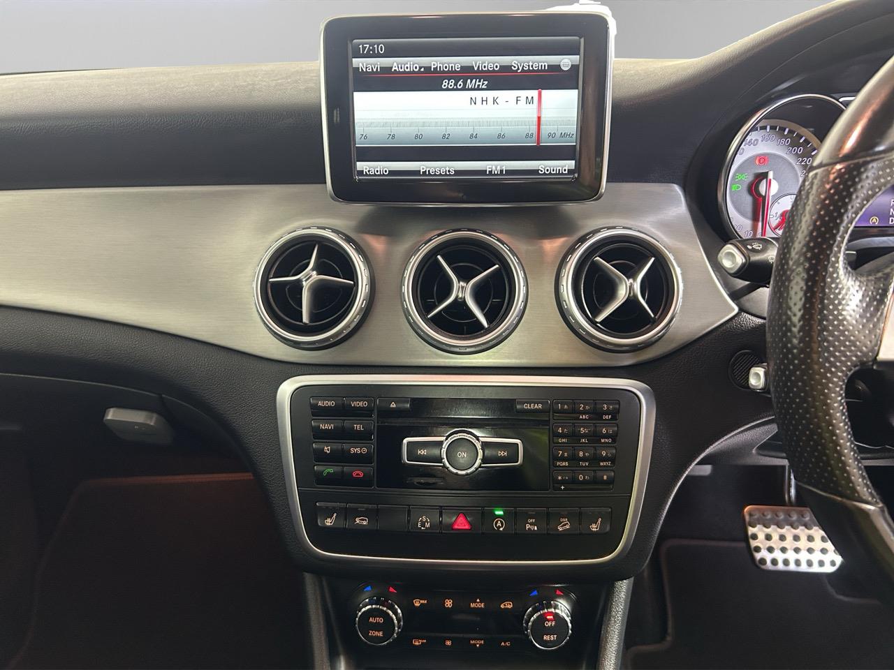 2015 Mercedes GLA250  RV/SUV HEATED SEATS + CRUISE CONTROL + AUTO LIGHTS + 4WD