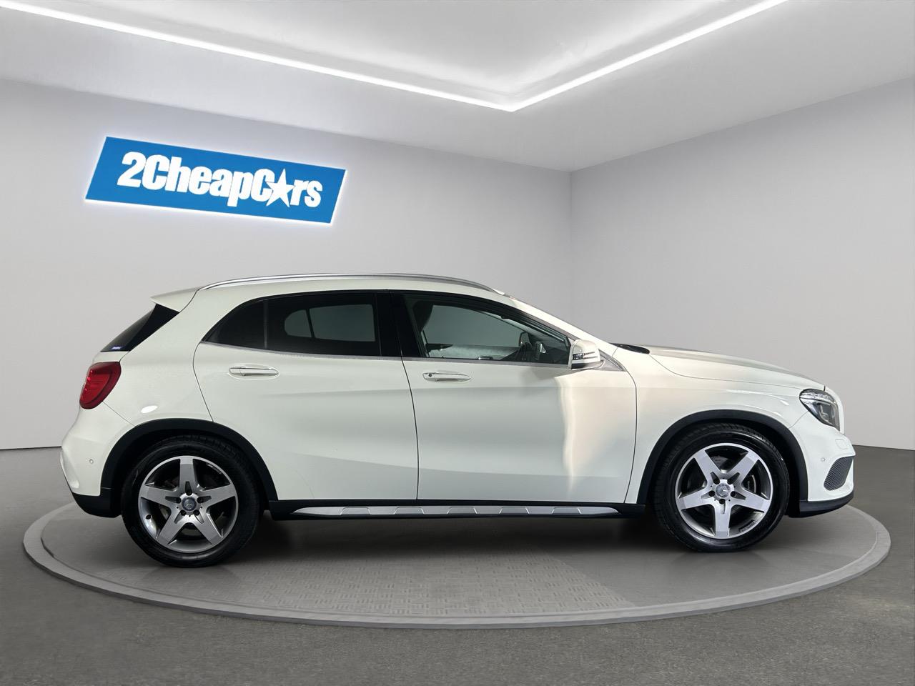 2015 Mercedes GLA250  RV/SUV HEATED SEATS + CRUISE CONTROL + AUTO LIGHTS + 4WD