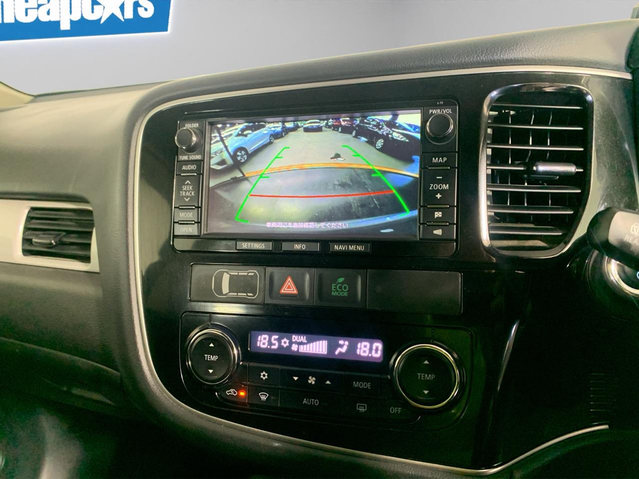 2014 Mitsubishi Outlander PHEV 4WD RV/SUV AWD + CRUISE CONTROL + HEATED SEATS