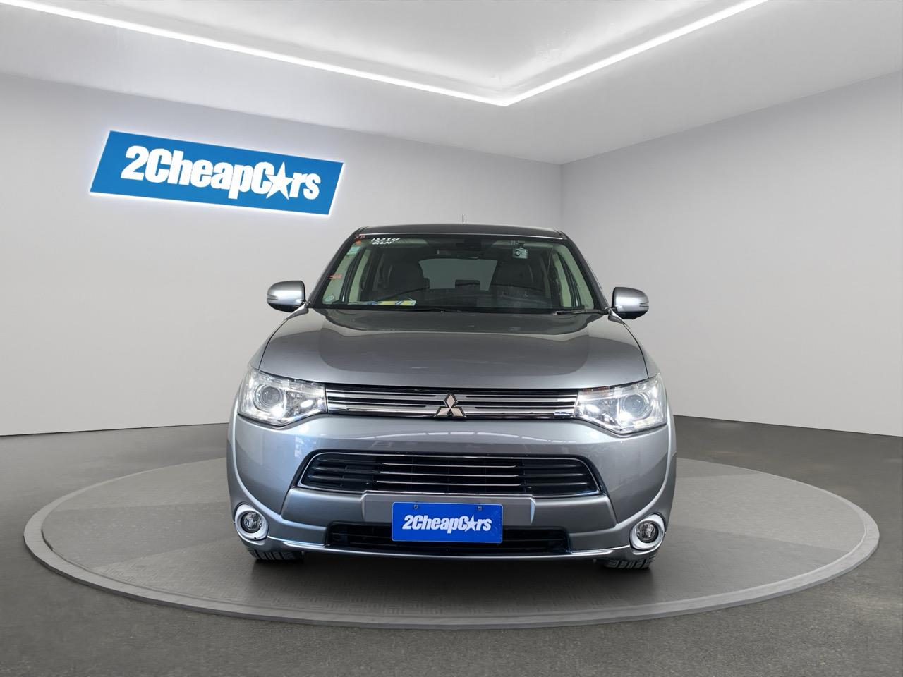 2014 Mitsubishi Outlander PHEV 4WD RV/SUV AWD + CRUISE CONTROL + HEATED SEATS