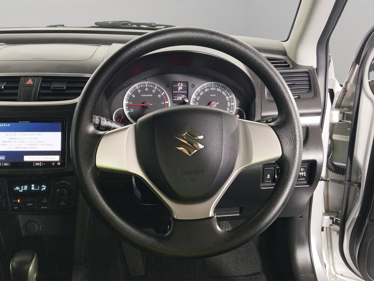 2015 Suzuki Swift  Hatchback PUSH BUTTON START + SMART KEYS