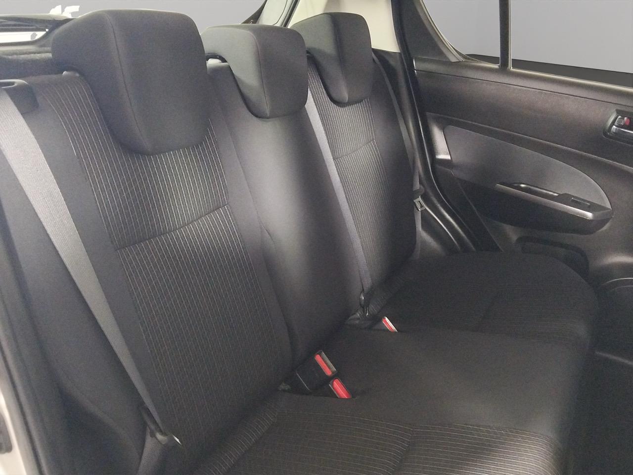 2015 Suzuki Swift  Hatchback PUSH BUTTON START + SMART KEYS