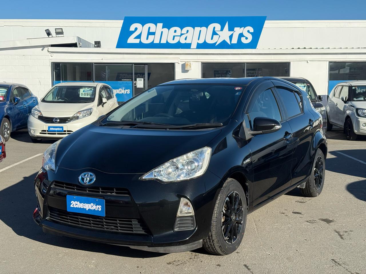 2014 Toyota Aqua G Hatchback