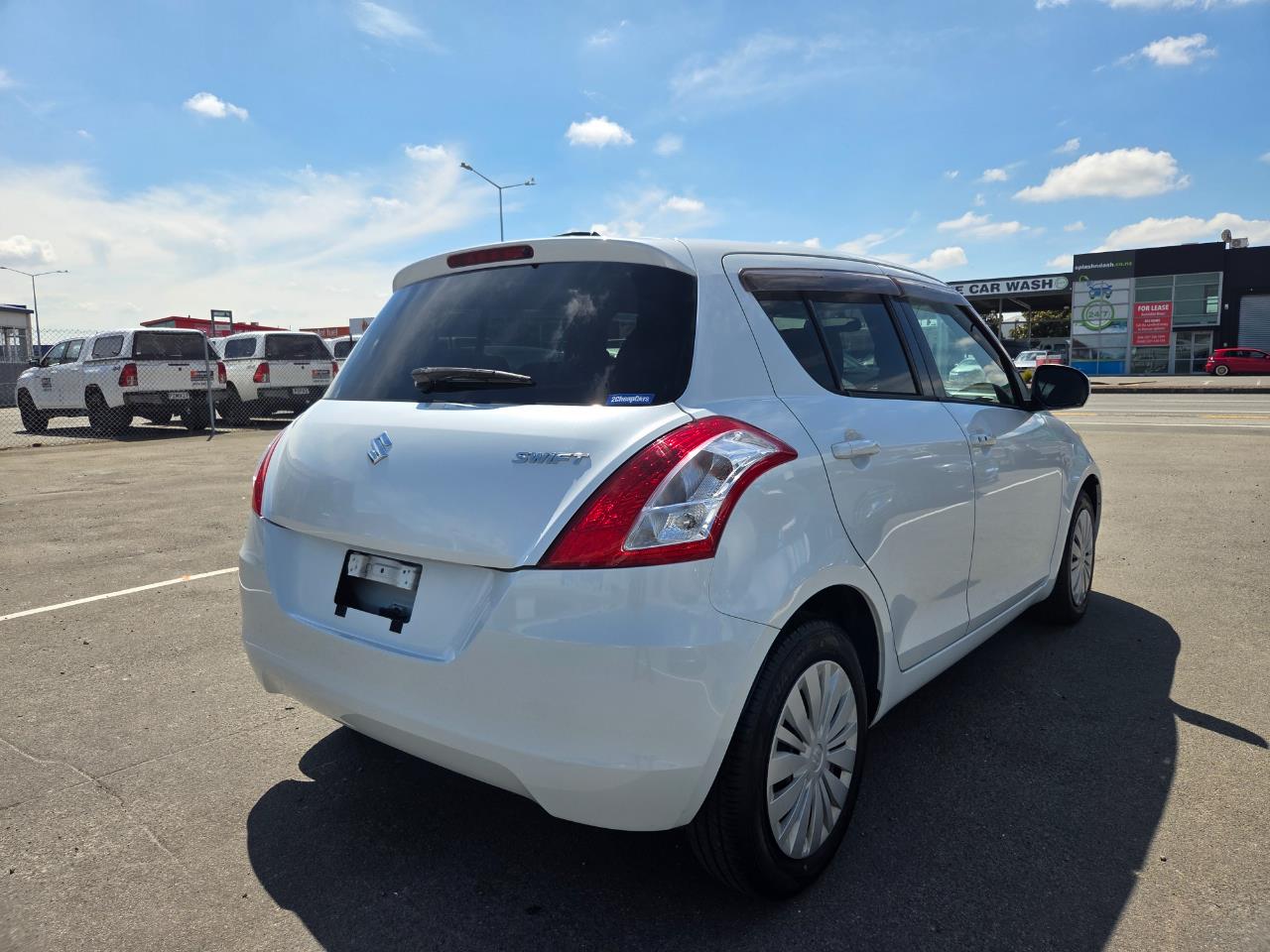 2014 Suzuki Swift 1.2 XG Hatchback PUSH BUTTON START + AUTO LIGHTS