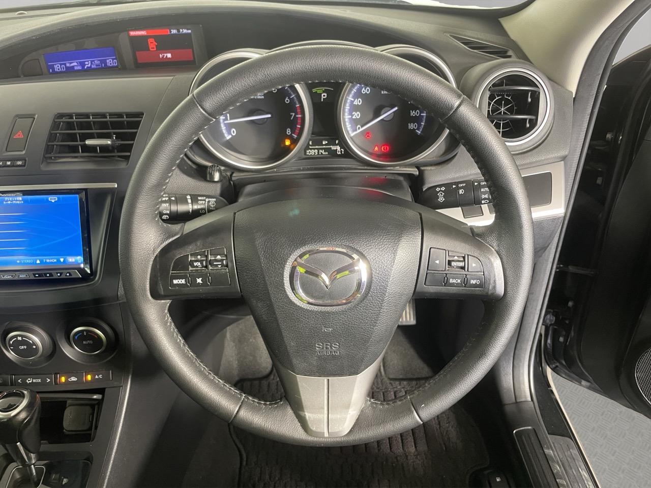 2013 Mazda Axela 3 SPORT 1.5S STYLE Hatchback REVERSING CAMERA + AUTO LIGHTS + PUSH BUTTON START