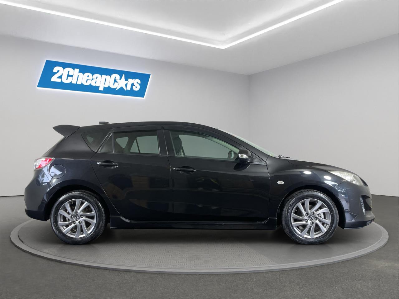 2013 Mazda Axela 3 SPORT 1.5S STYLE Hatchback REVERSING CAMERA + AUTO LIGHTS + PUSH BUTTON START