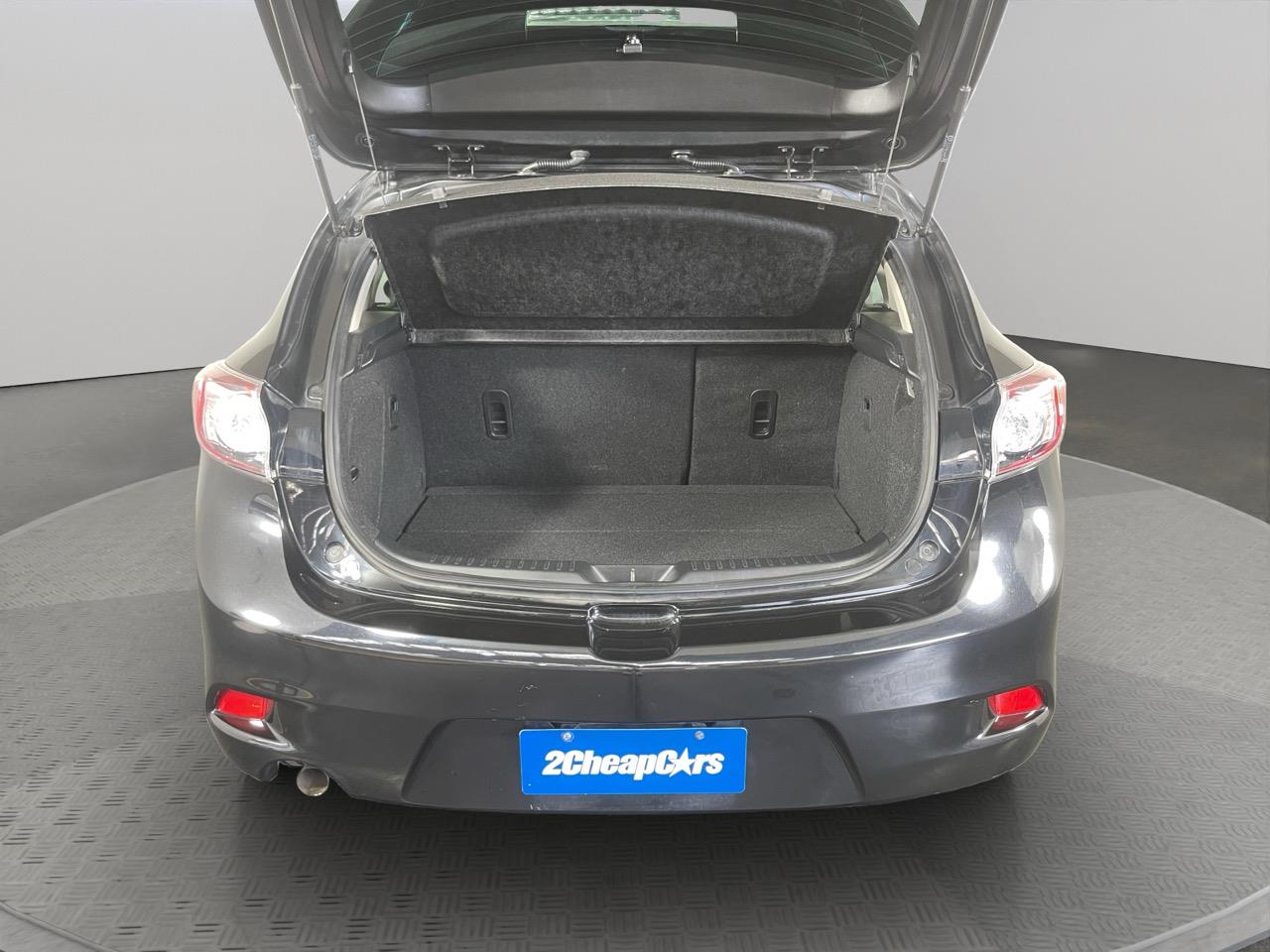 2013 Mazda Axela 3 SPORT 1.5S STYLE Hatchback REVERSING CAMERA + AUTO LIGHTS + PUSH BUTTON START