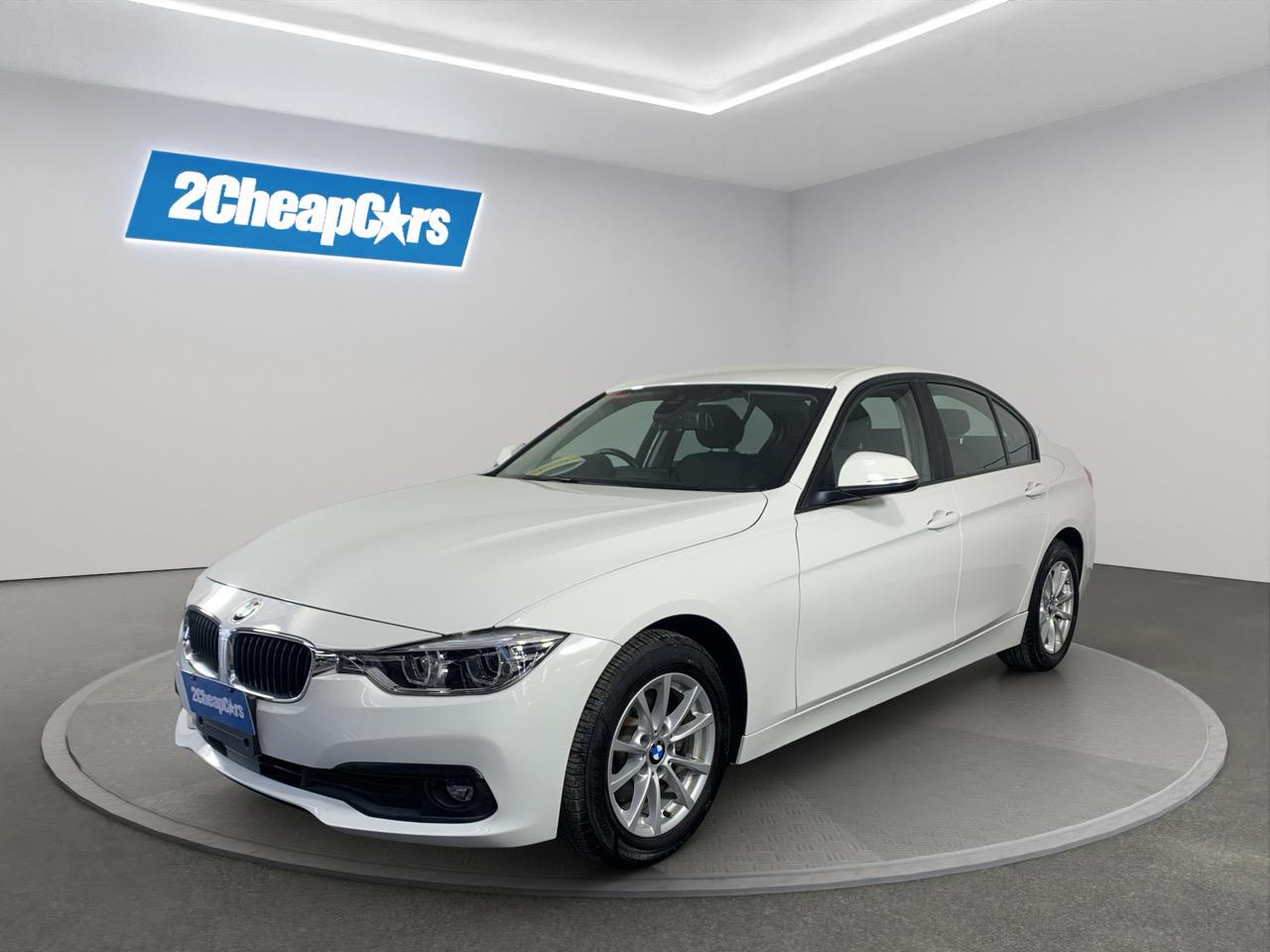 2016 BMW 320i  Sedan