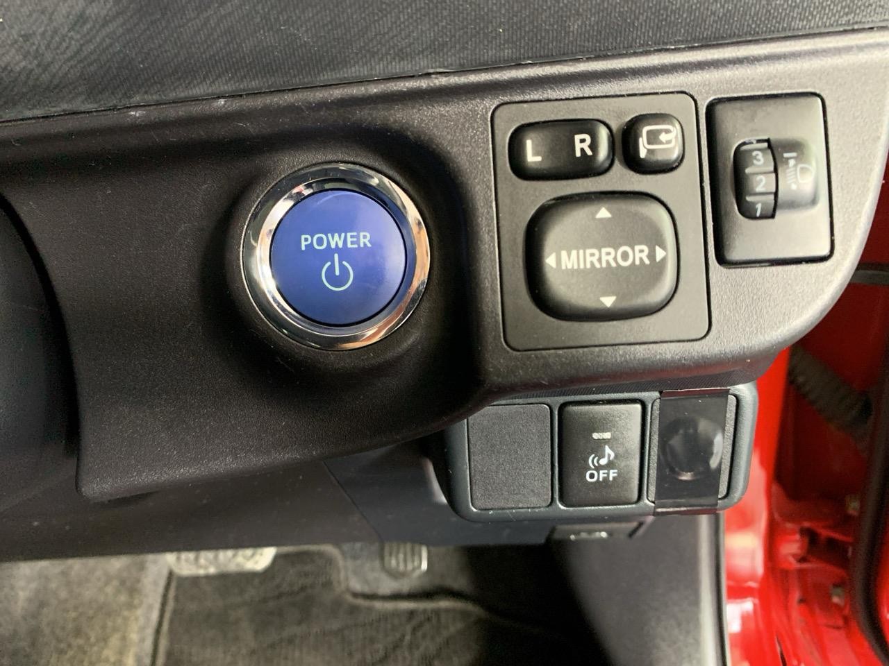 2012 Toyota Aqua S Hatchback PUSH BUTTON START + AUTO LIGHTS 