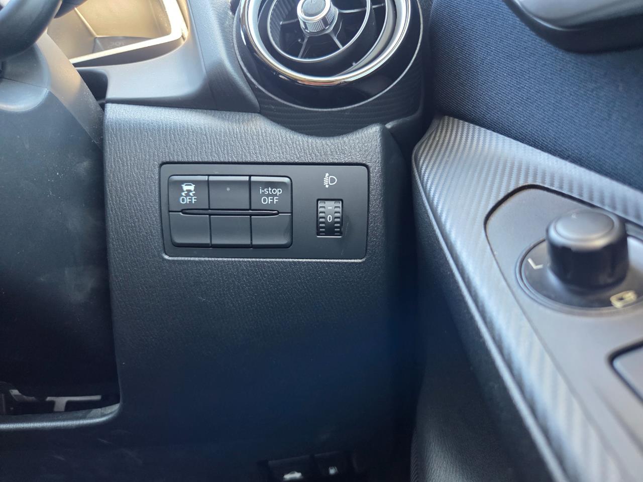 2014 Mazda Demio 2 New Shape Skyactive Hatchback REVERSING CAMERA + I-STOP + SMART KEY