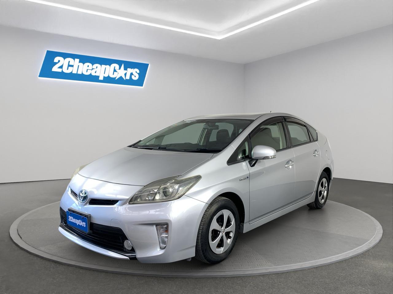 2013 Toyota Prius S Hatchback
