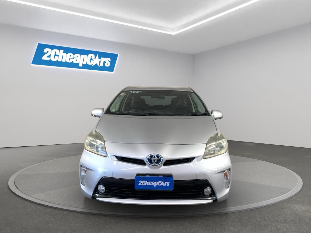 2013 Toyota Prius S Hatchback PUSH BUTTON START + AUTO LIGHTS