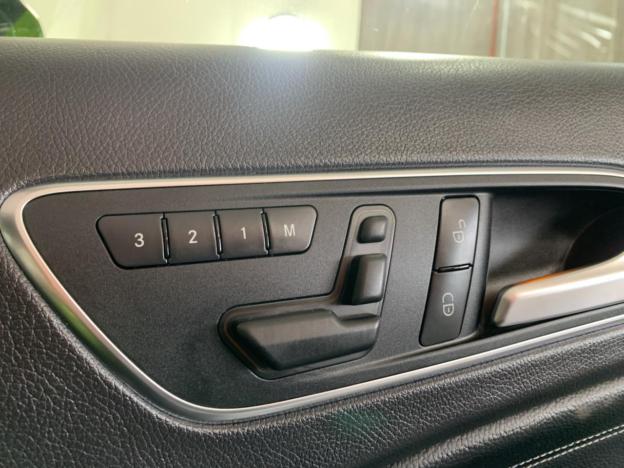 2013 Mercedes-Benz A180 Exclusive Package Hatchback LOW KMS + REVERSING CAMERA + CRUISE CONTROL