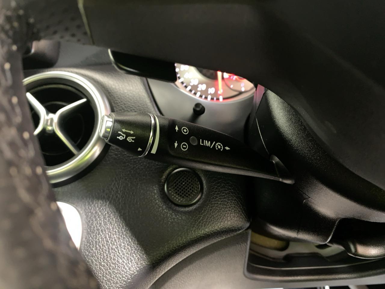 2013 Mercedes-Benz A180 Exclusive Package Hatchback LOW KMS + REVERSING CAMERA + CRUISE CONTROL