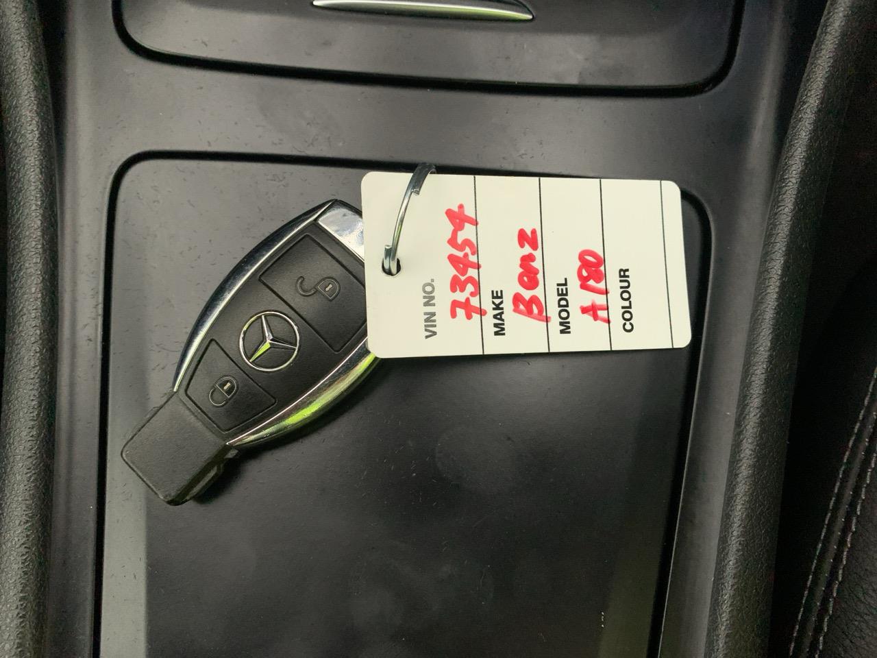 2013 Mercedes-Benz A180 Exclusive Package Hatchback LOW KMS + REVERSING CAMERA + CRUISE CONTROL