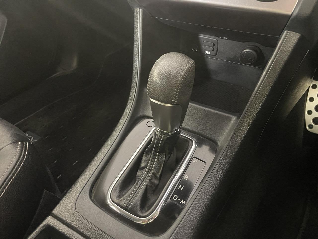 2016 Subaru XV HYBRID 2.0 L EYESIGHT AWD RV/SUV AWD + EYE SIGHT SYSTEM + REVESING CAMERA