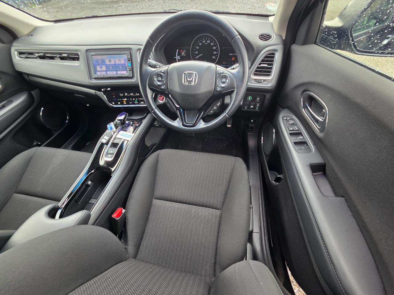 2016 Honda Vezel HYBRID X HONDA SENSING RV/SUV HONDA SENSING + REVERSING CAMERA + CRUISE CONTROL