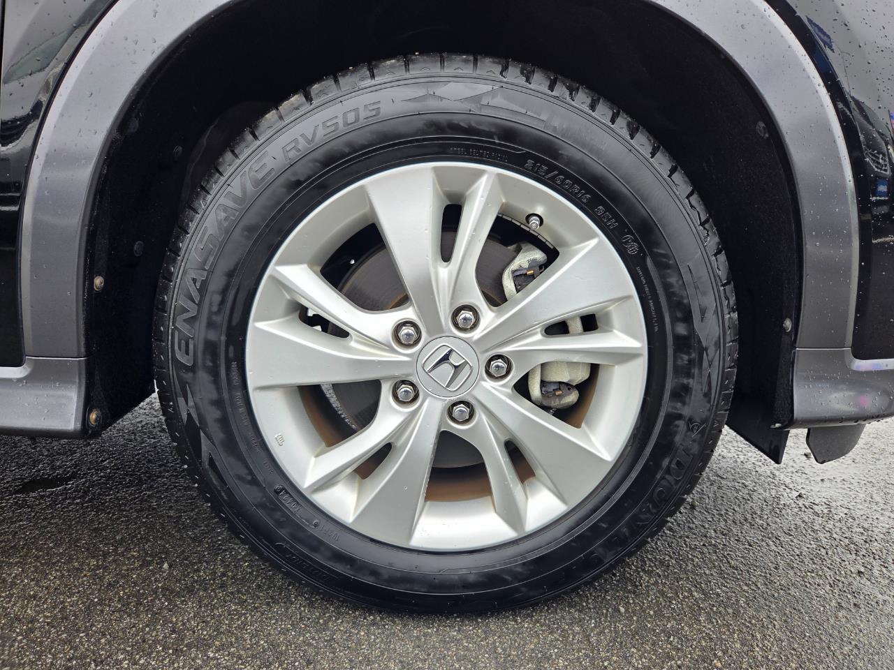 2016 Honda Vezel HYBRID X HONDA SENSING RV/SUV HONDA SENSING + REVERSING CAMERA + CRUISE CONTROL