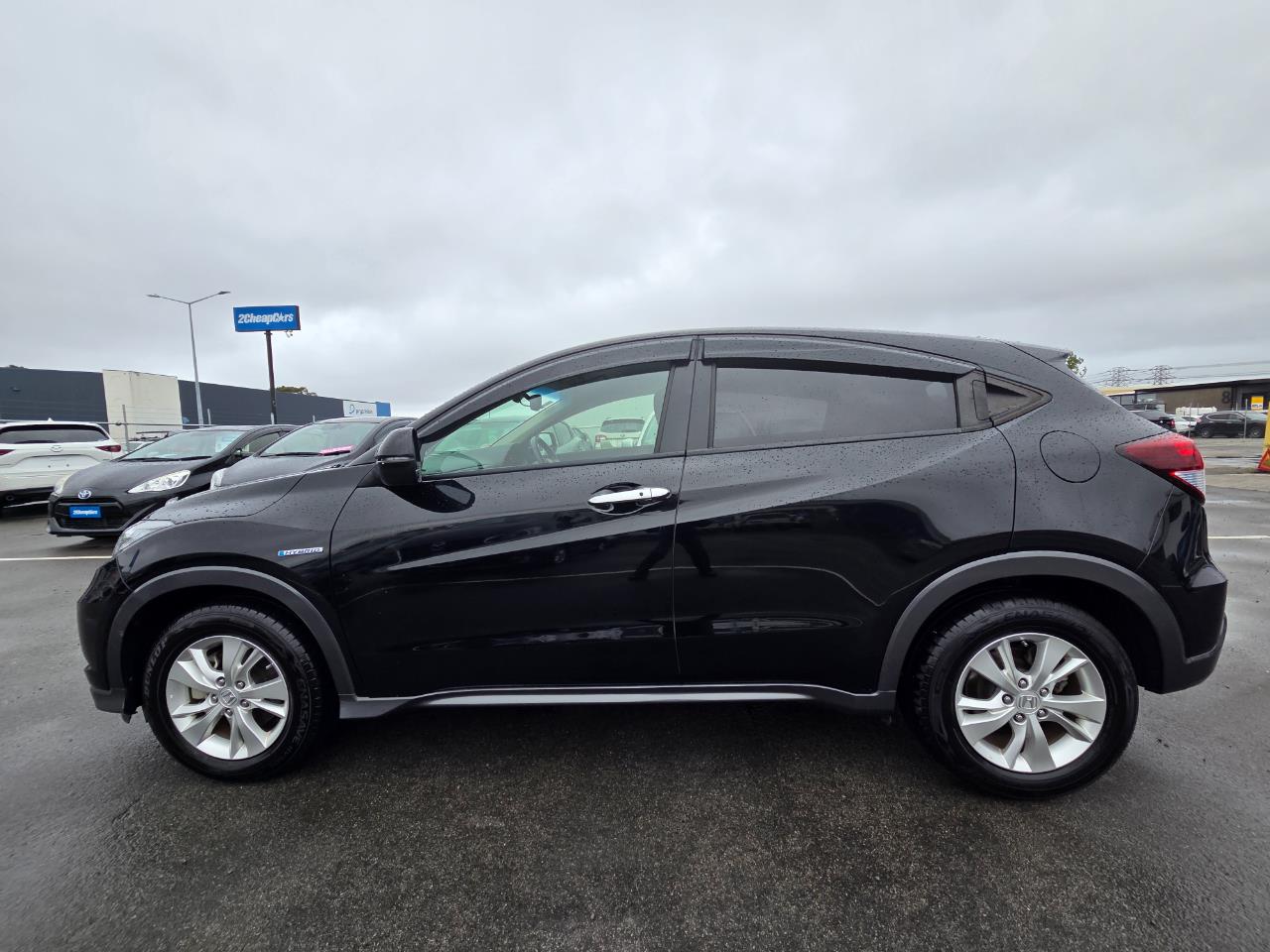 2016 Honda Vezel HYBRID X HONDA SENSING RV/SUV HONDA SENSING + REVERSING CAMERA + CRUISE CONTROL