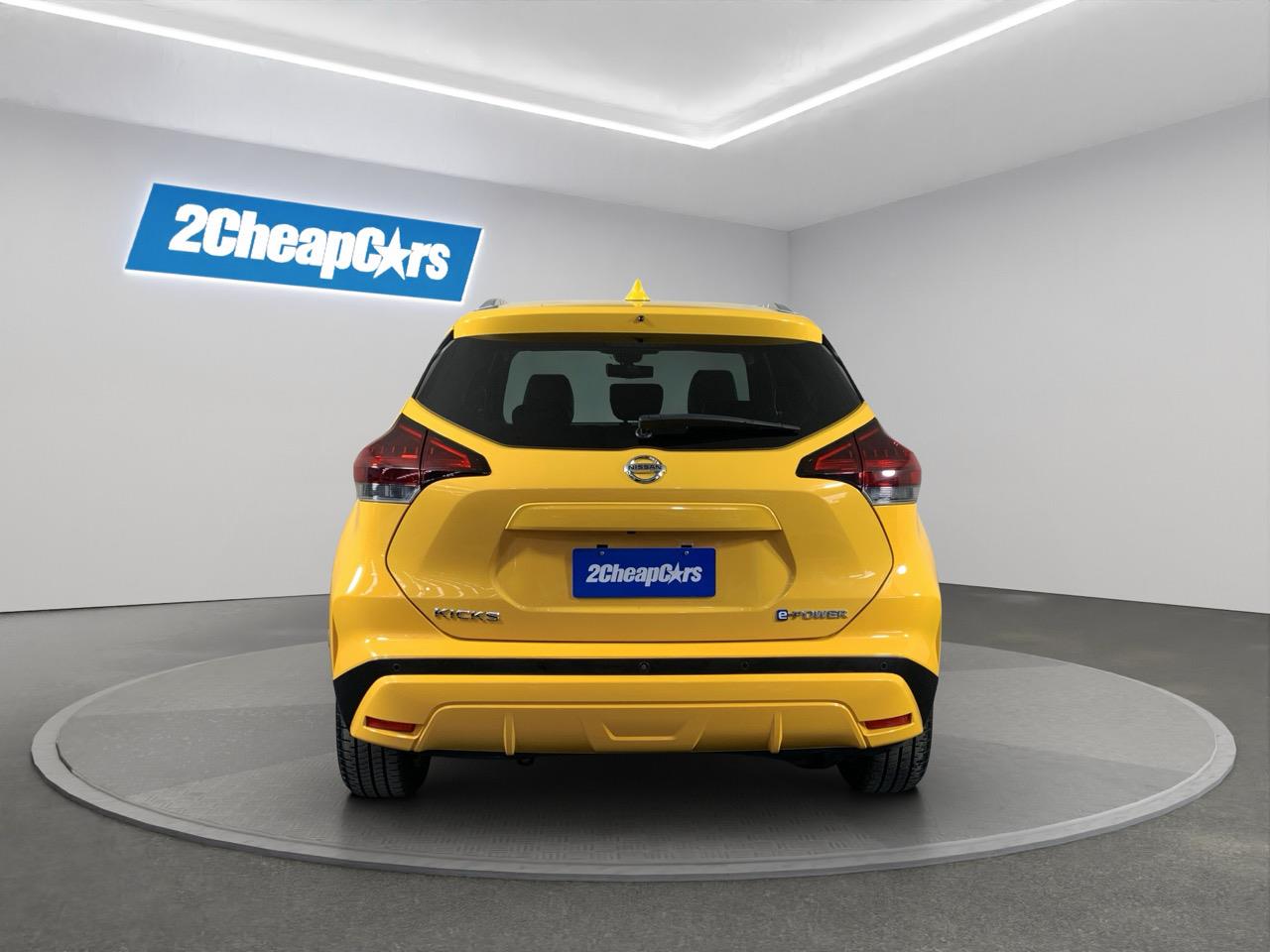 2020 Nissan Kicks X E-Power Hatchback LOW KM + CRUISE CONTROL + HEATED STEERING WHEEL