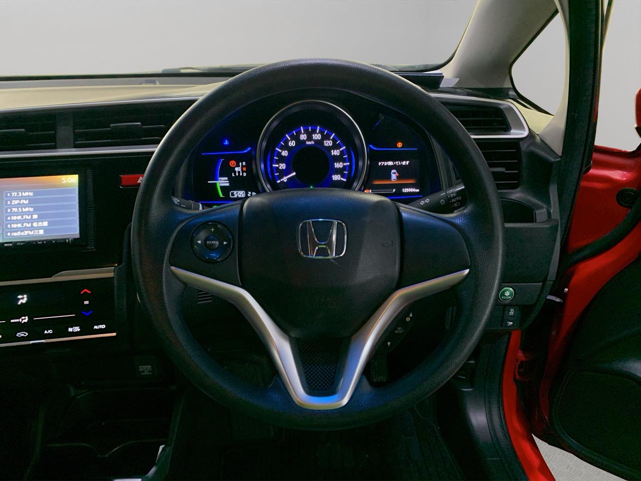 2014 Honda Fit Jazz Hybrid New Shape Hatchback PUSH BUTTON START + REVERSING CAMERA + AUTO LIGHTS