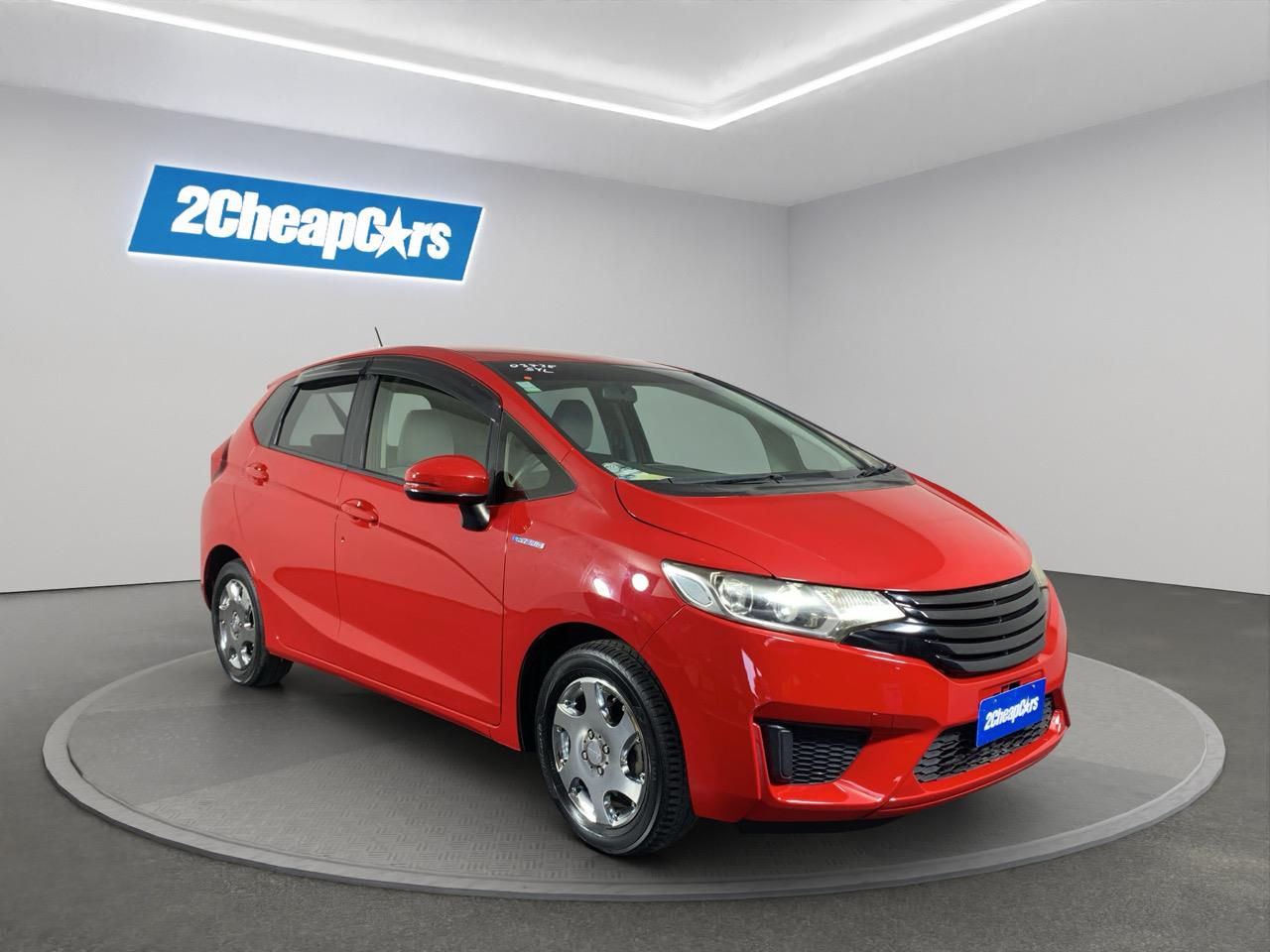 2014 Honda Fit Jazz Hybrid New Shape Hatchback PUSH BUTTON START + REVERSING CAMERA + AUTO LIGHTS