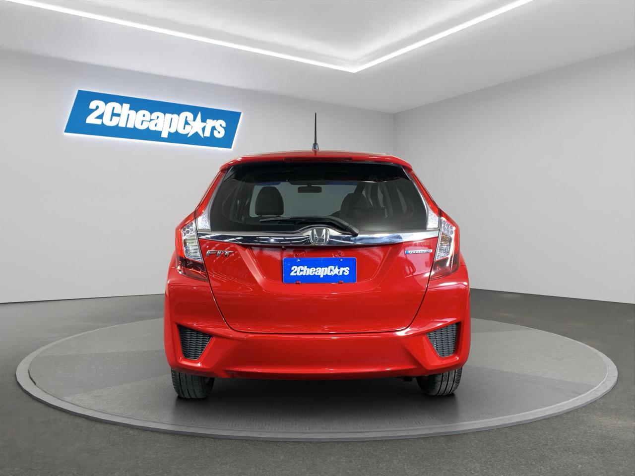 2014 Honda Fit Jazz Hybrid New Shape Hatchback PUSH BUTTON START + REVERSING CAMERA + AUTO LIGHTS