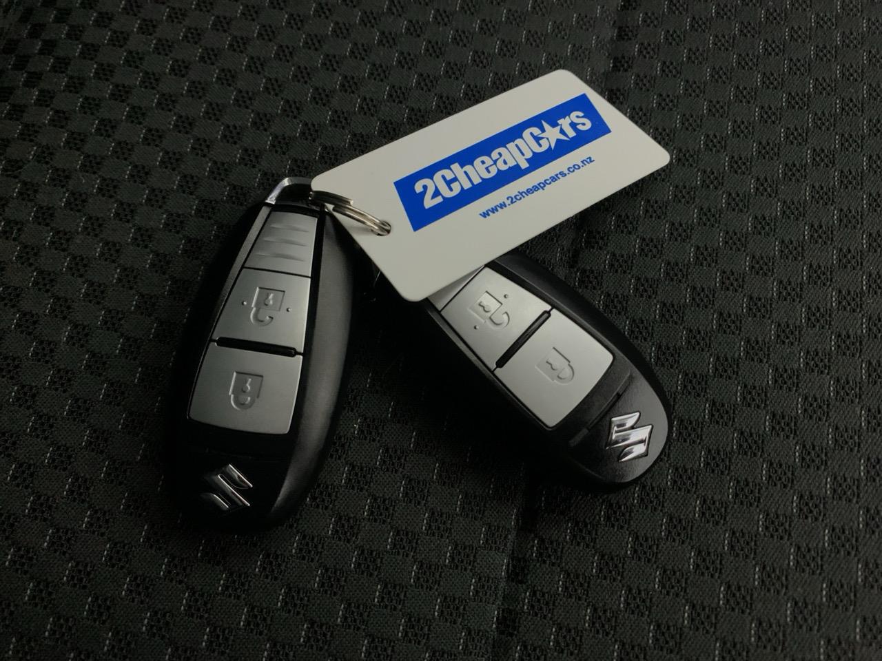 2014 Suzuki Swift RS Hatchback CRUISE CONTROL + AUTO LIGHTS +  PUSH BUTTON START