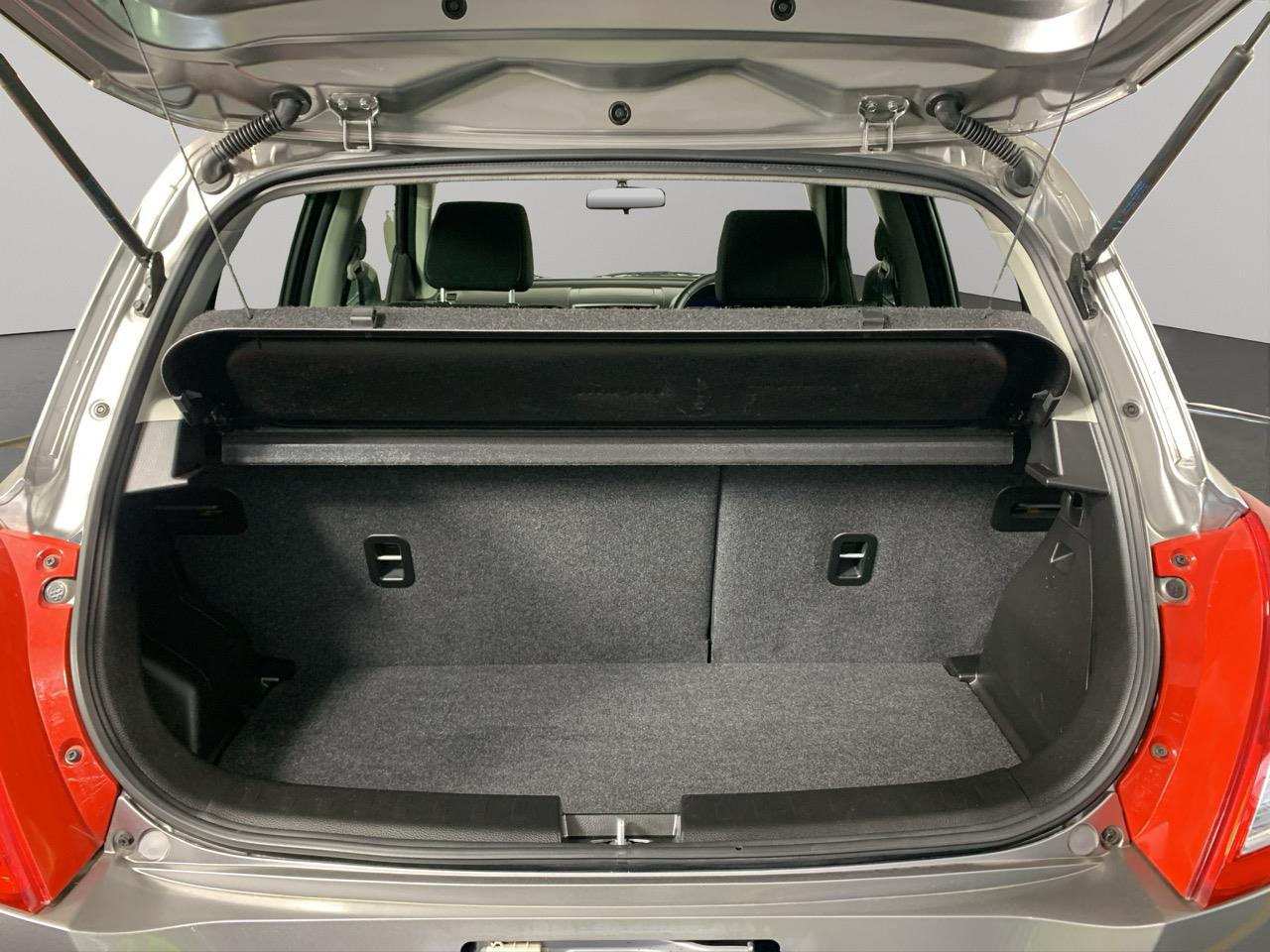 2014 Suzuki Swift RS Hatchback CRUISE CONTROL + AUTO LIGHTS +  PUSH BUTTON START