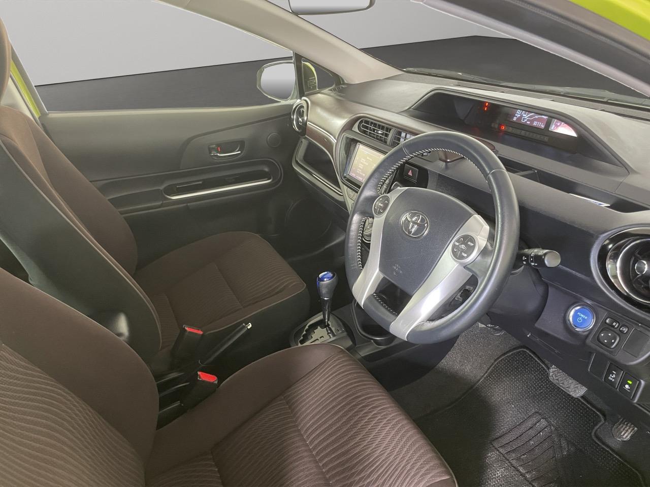 2016 Toyota Aqua Facelift Model G Hatchback LOW KM + REVERSING CAMERA + CRUISE CONTROL