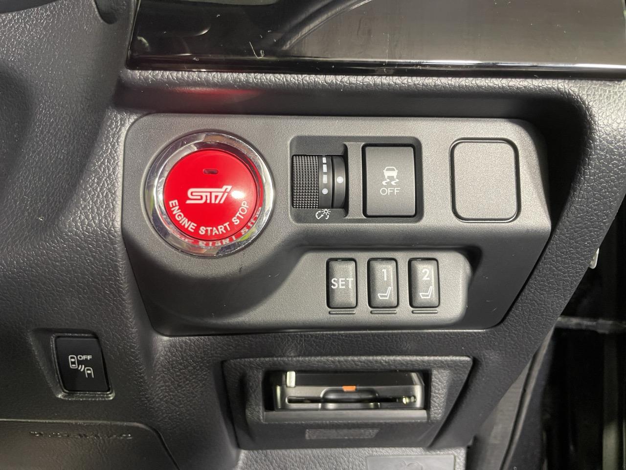 2017 Subaru LEVORG 2.0GT S Eye Sight 4WD Station Wagon AWD + EYE SIGHT SYSTEM + REVERSING CAMERA