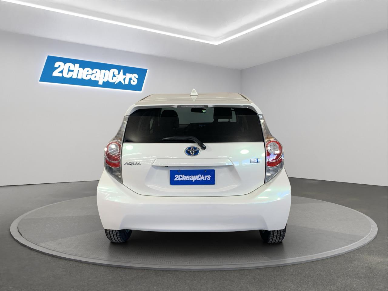 2014 Toyota Aqua G Hatchback PUSH BUTTON START + AUTO LIGHTS + REVERSING CAMERA