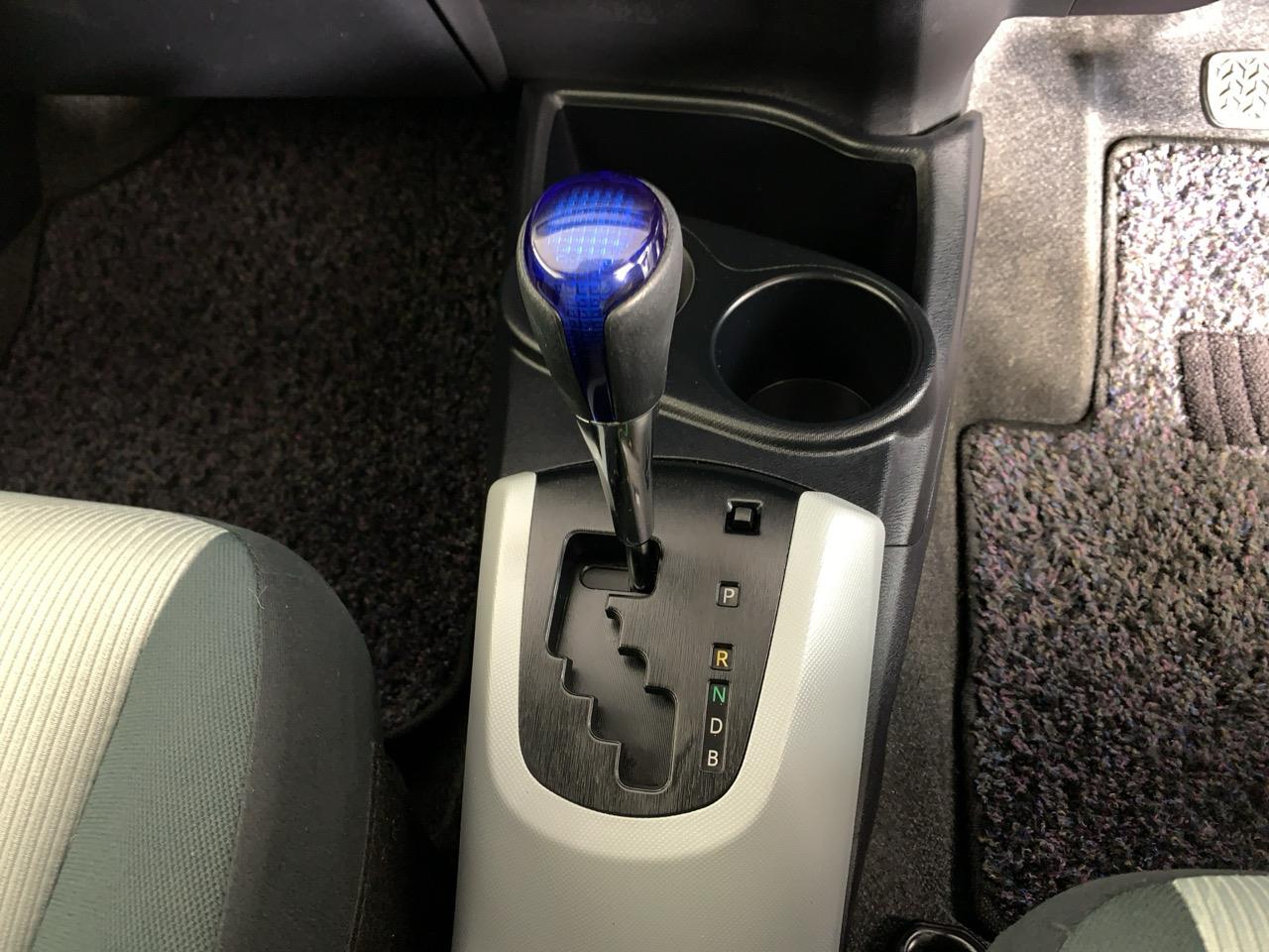 2012 Toyota Aqua S Hatchback HEATED SEATS + AUTO LIGHTS + PUSH BUTTON START