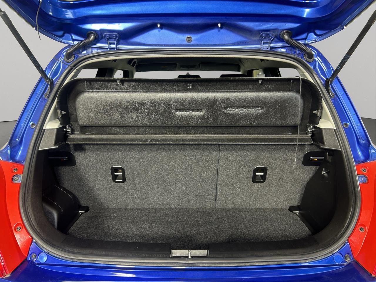 2015 Suzuki Swift XL-DJE Hatchback PUSH BUTTON START + GREAT FUEL EFFICIENCY