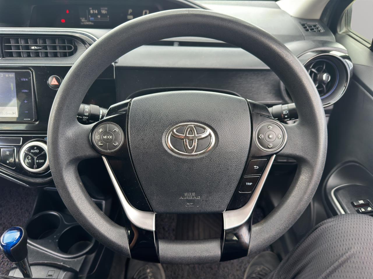 2017 Toyota Aqua S New Shape Hatchback SMART KEY + AUTO LIGHTS + GREAT FUEL EFFICIENCY