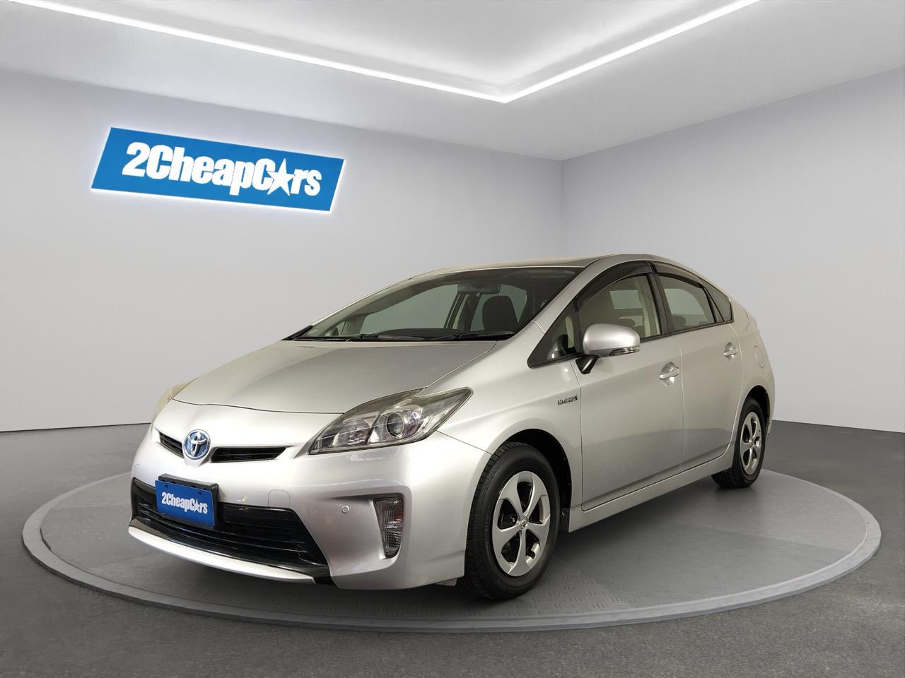 2014 Toyota Prius HYBRID Hatchback