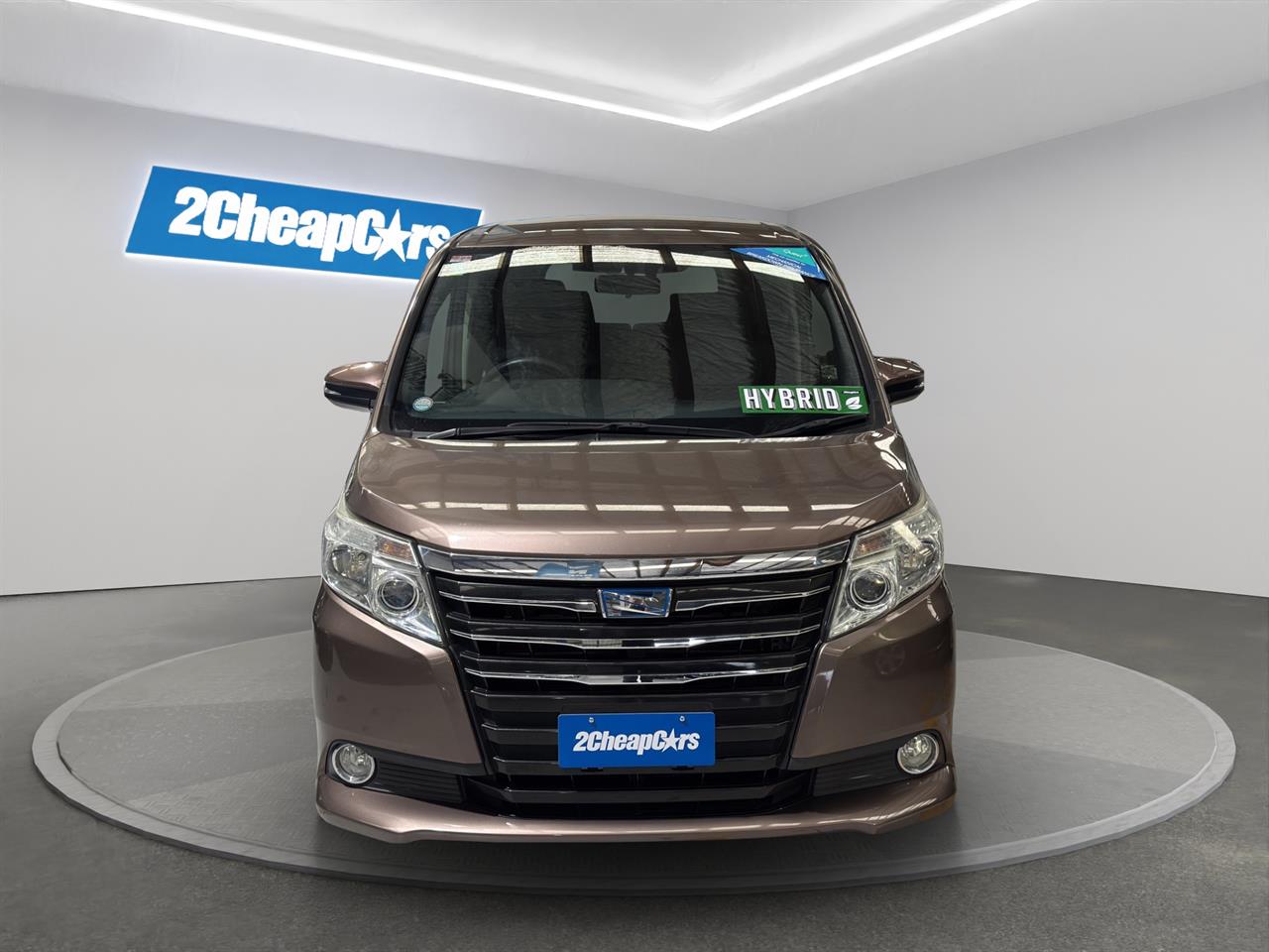 2014 Toyota Noah Hybrid G People Mover POWER SLIDING DOORS + REVERSING CAMERA