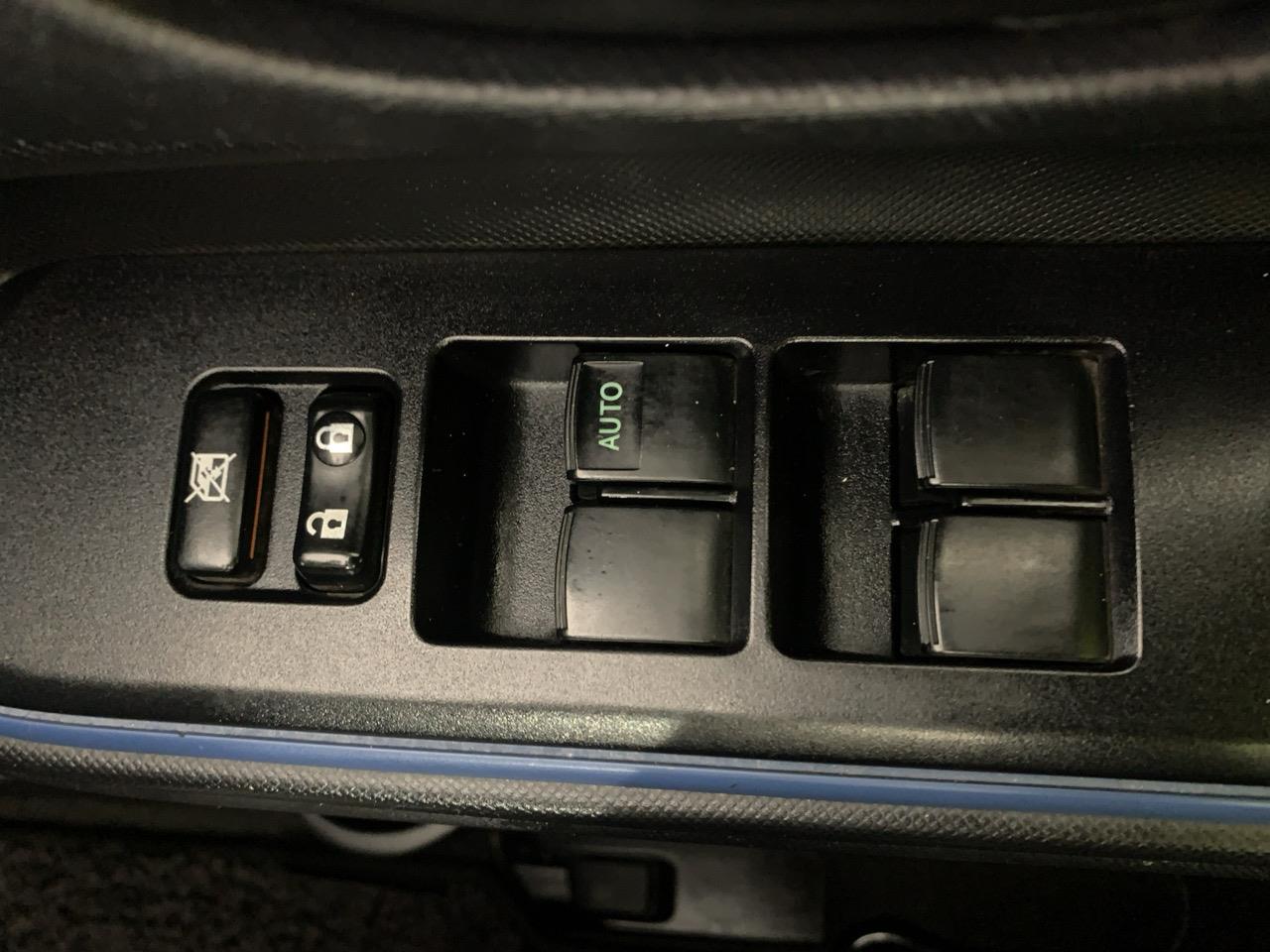 2014 Toyota Aqua S Hatchback PUSH BUTTON START + REVERSING CAMERA + AUTO LIGHTS