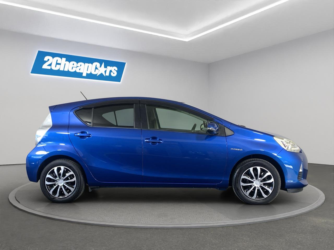 2014 Toyota Aqua S Hatchback PUSH BUTTON START + REVERSING CAMERA + AUTO LIGHTS