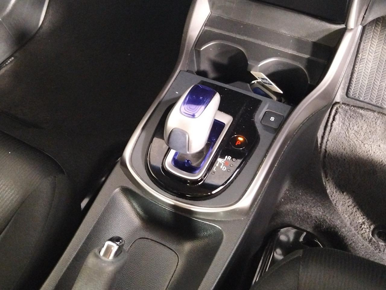 2017 Honda Grace Hybrid Sedan CRUISE CONTROL + REVERSING CAMERA