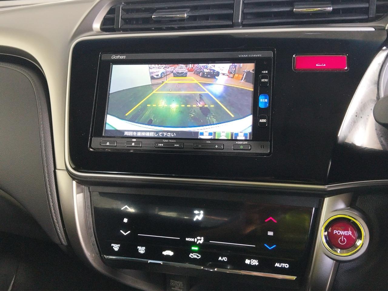 2017 Honda Grace Hybrid Sedan CRUISE CONTROL + REVERSING CAMERA