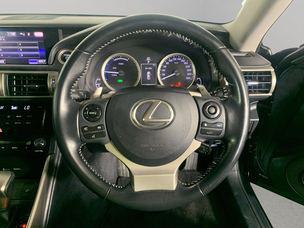 2013 Lexus IS 300H  Sedan HEATED SEATS + PUSH START + PADDLE SHIFT