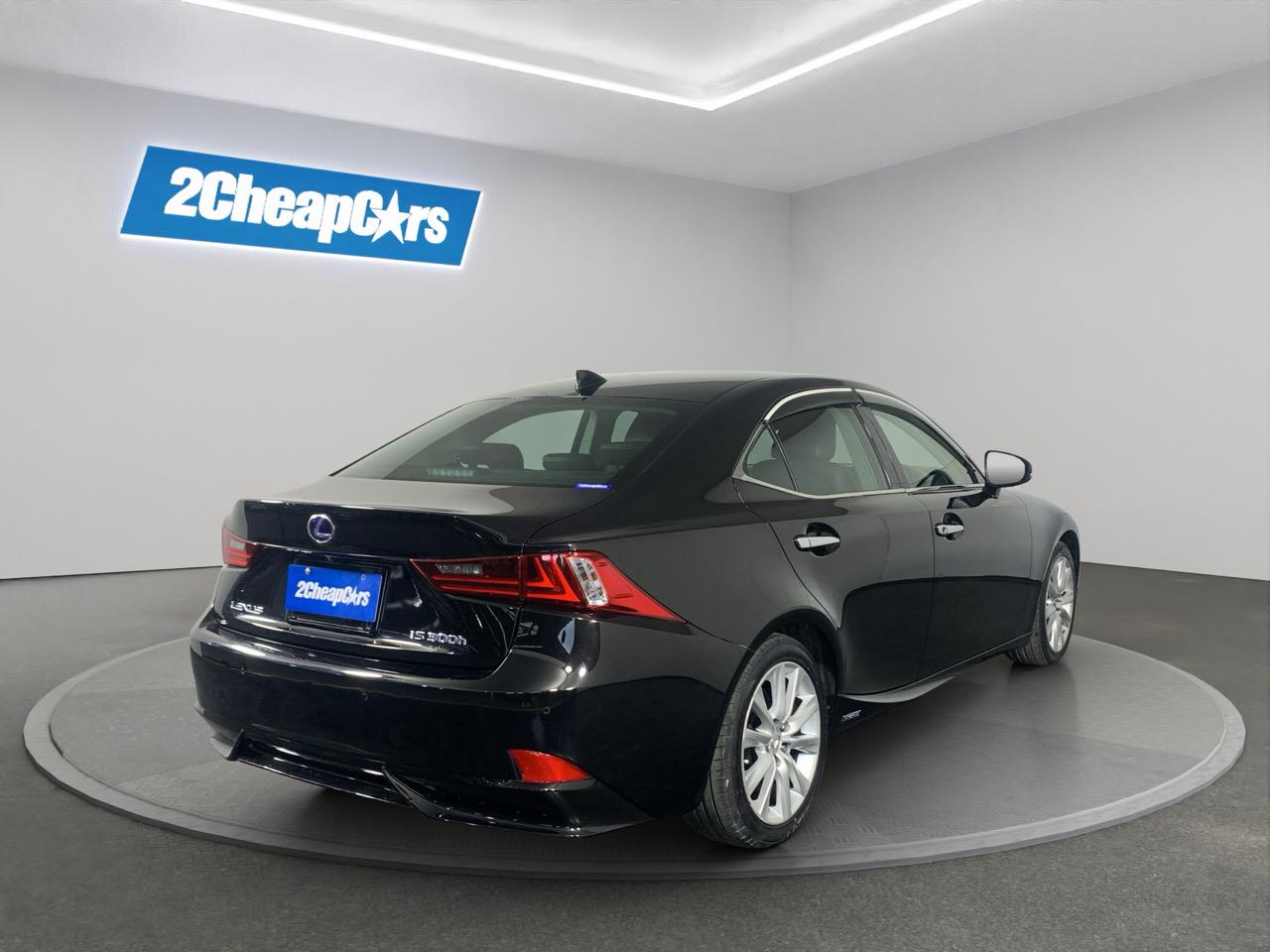 2013 Lexus IS 300H  Sedan HEATED SEATS + PUSH START + PADDLE SHIFT