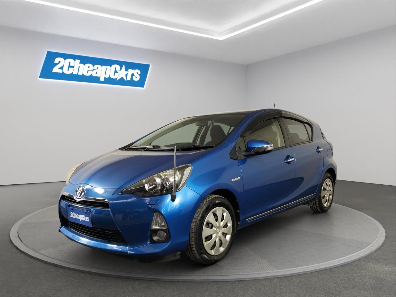 2014 Toyota Aqua S Hatchback