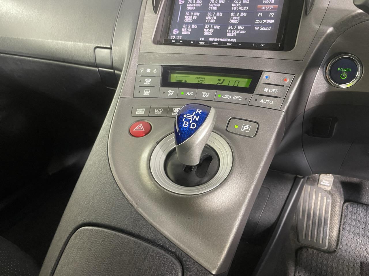 2014 Toyota Prius S Hatchback AUTO LIGHTS + PUSH START