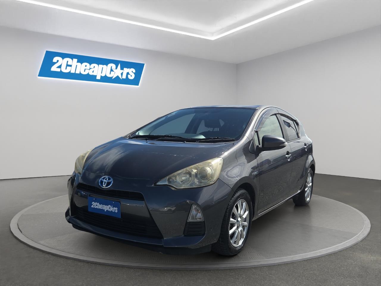2012 Toyota Aqua S Hatchback