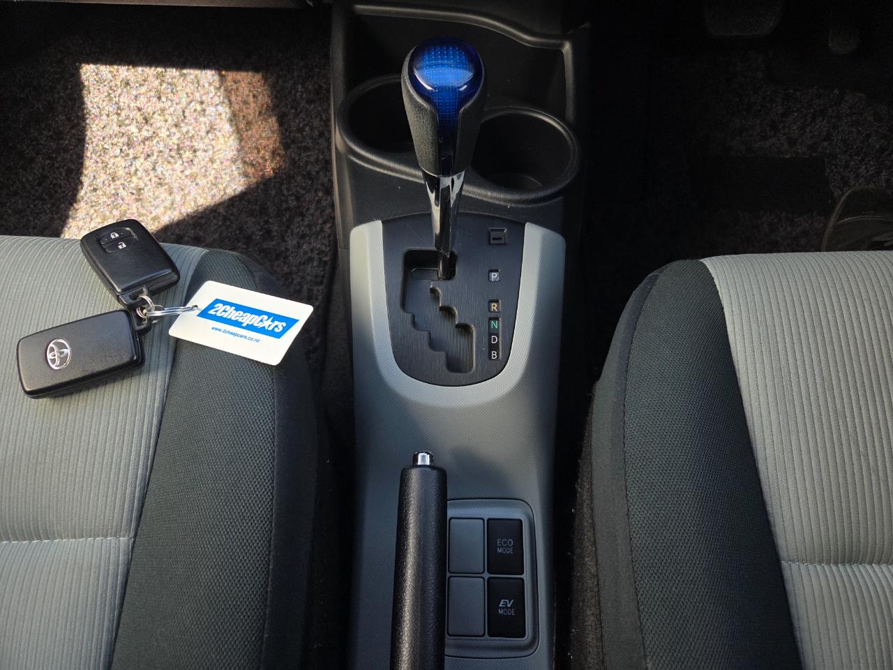 2012 Toyota Aqua S Hatchback SMART KEY + PUSH START