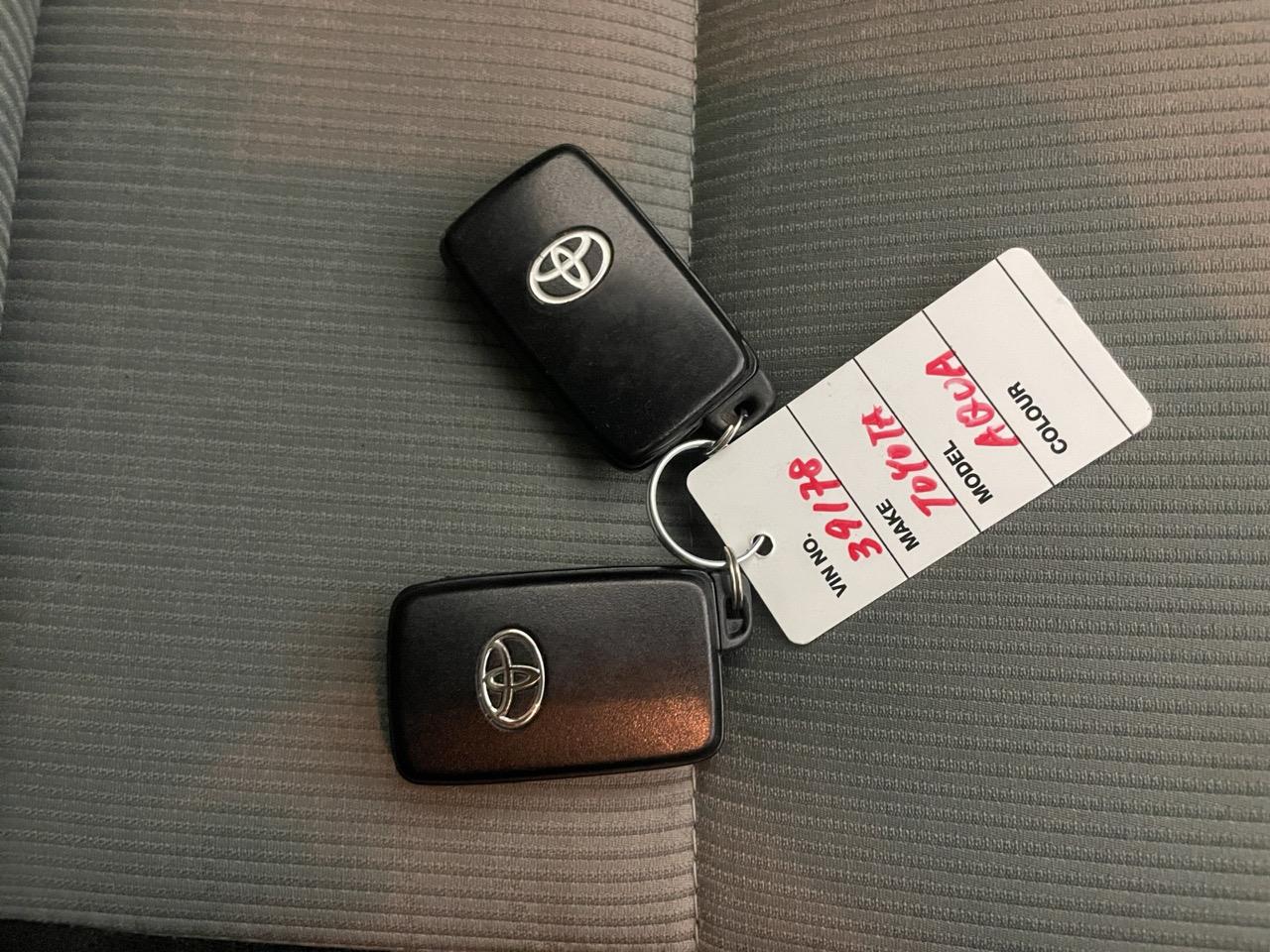 2012 Toyota Aqua G Hatchback REVESING CAMERA + PUSH SRART + AUTO LIGHTS