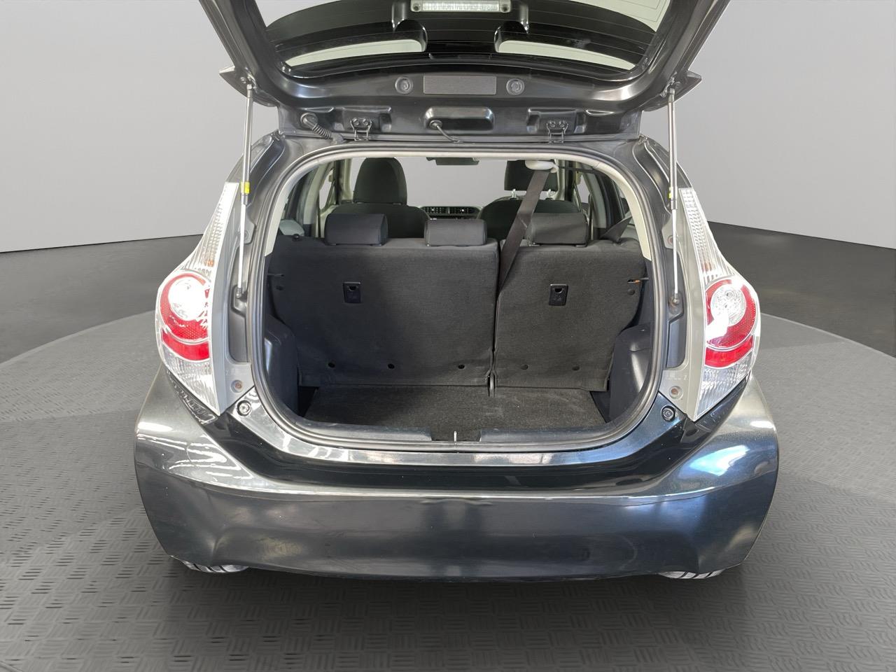 2012 Toyota Aqua G Hatchback REVESING CAMERA + PUSH SRART + AUTO LIGHTS