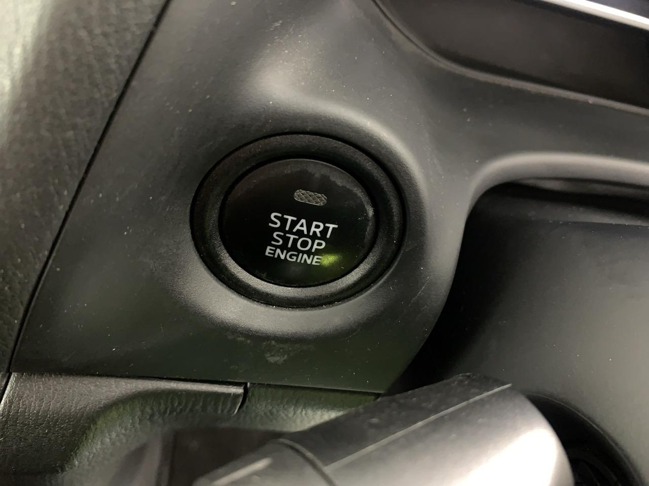 2014 Mazda Axela 3 2.0L Sport Late Shape Hatchback CRUISE CONTROL + PUSH BUTTON START + REVERSING CAMERA